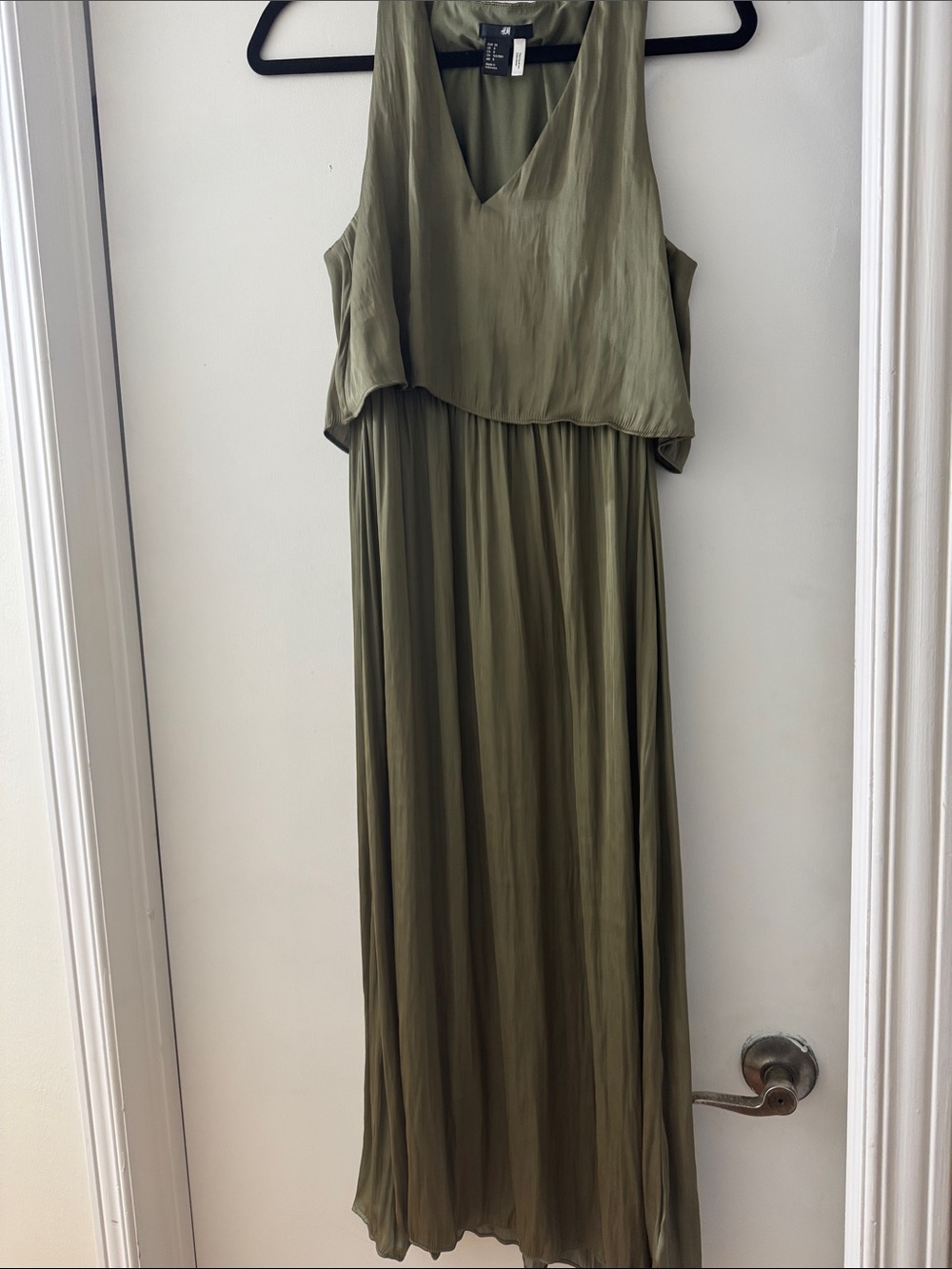 H&M Olive Green V-Neck Sleeveless Maxi Dress Never worn!